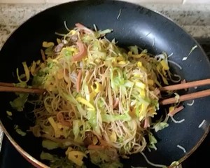 炒米粉的做法 步骤25
