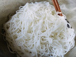 炒米粉的做法 步骤15